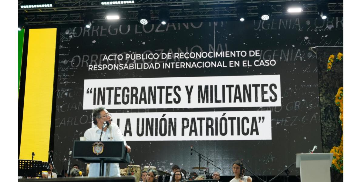 En un día histórico para las víctimas y la democracia, el Estado colombiano reconoce su responsabilidad por el exterminio de la Unión Patriótica